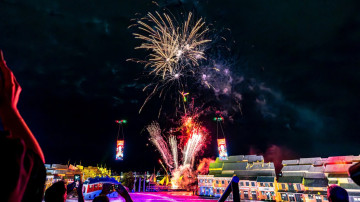 Thuê xe riêng đi xem show Ký Ức Hội An từ Đà Nẵng – Bí kíp đi lại cực sướng 2026